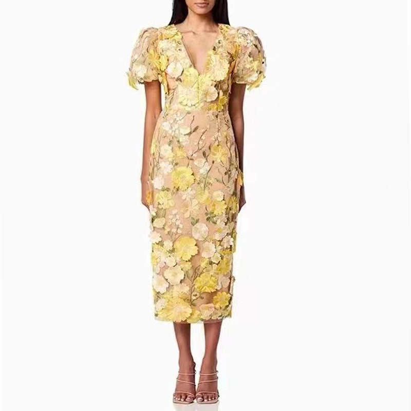 Elegant Long Sleeve Embroidered Maxi Dress – Romantic Bubble Sleeve & Floral Lace Detail