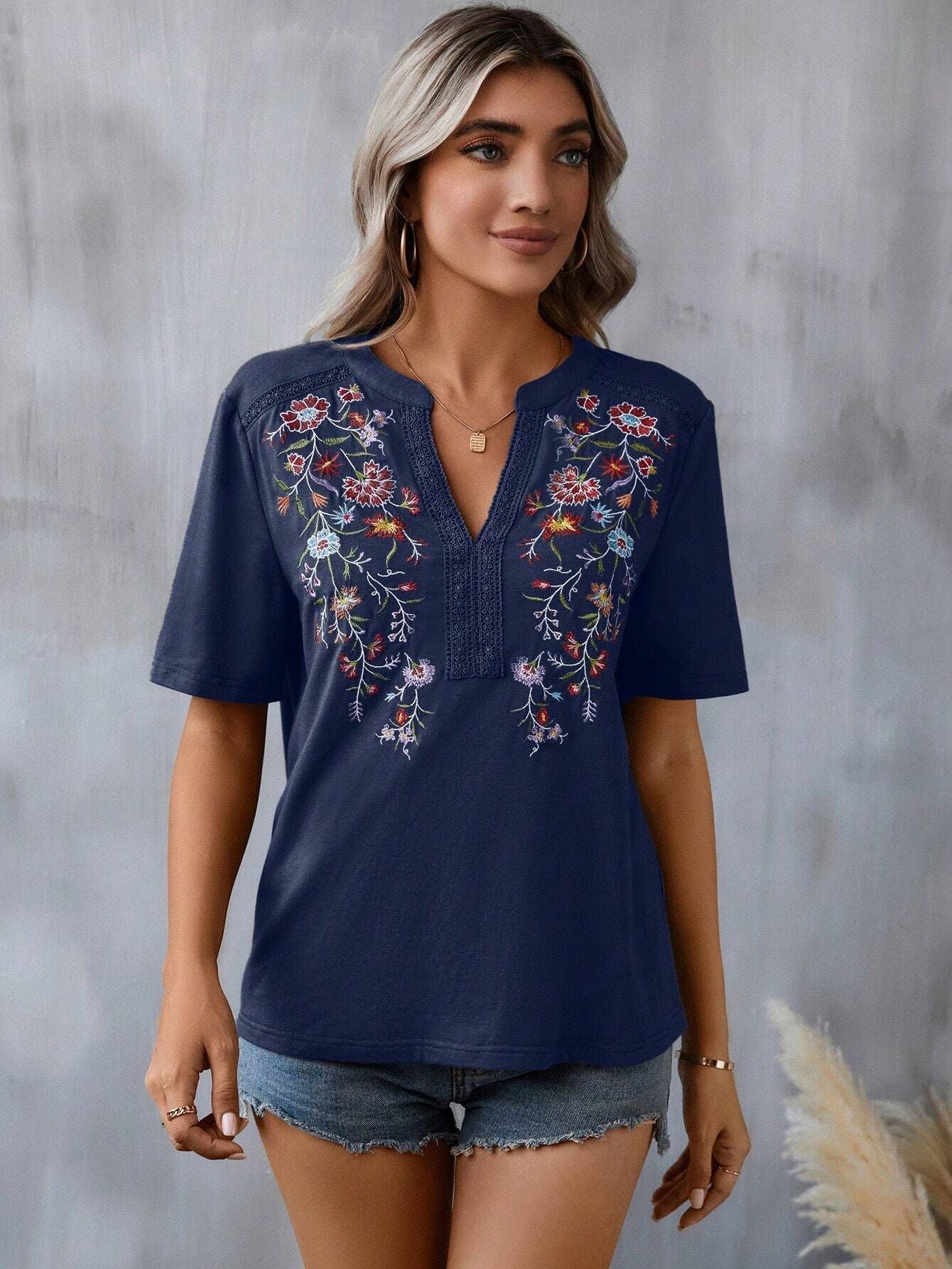 Summer Fashion Embroidered Lace Trim Top – Elegant Floral Detailing