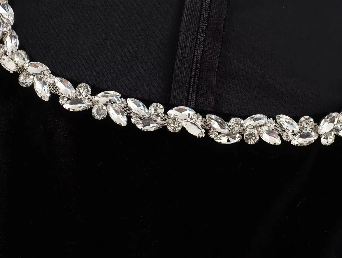 Elegant Velvet Fitted Diamond-Embellished Long-Sleeve Short Hemline Dress
