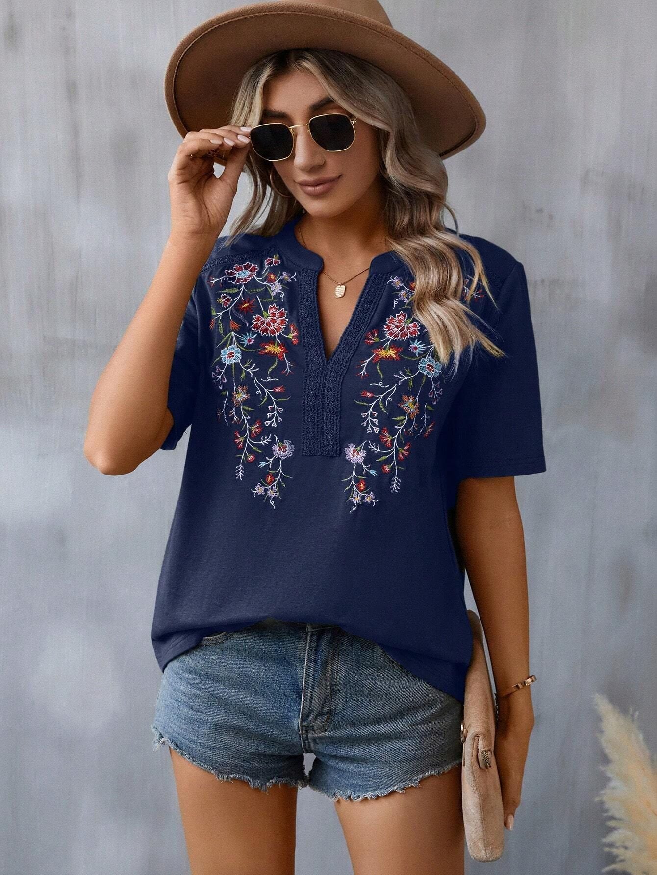 Summer Fashion Embroidered Lace Trim Top – Elegant Floral Detailing