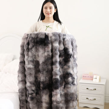 Tie-Dye Reversible Bubble Fleece Blanket