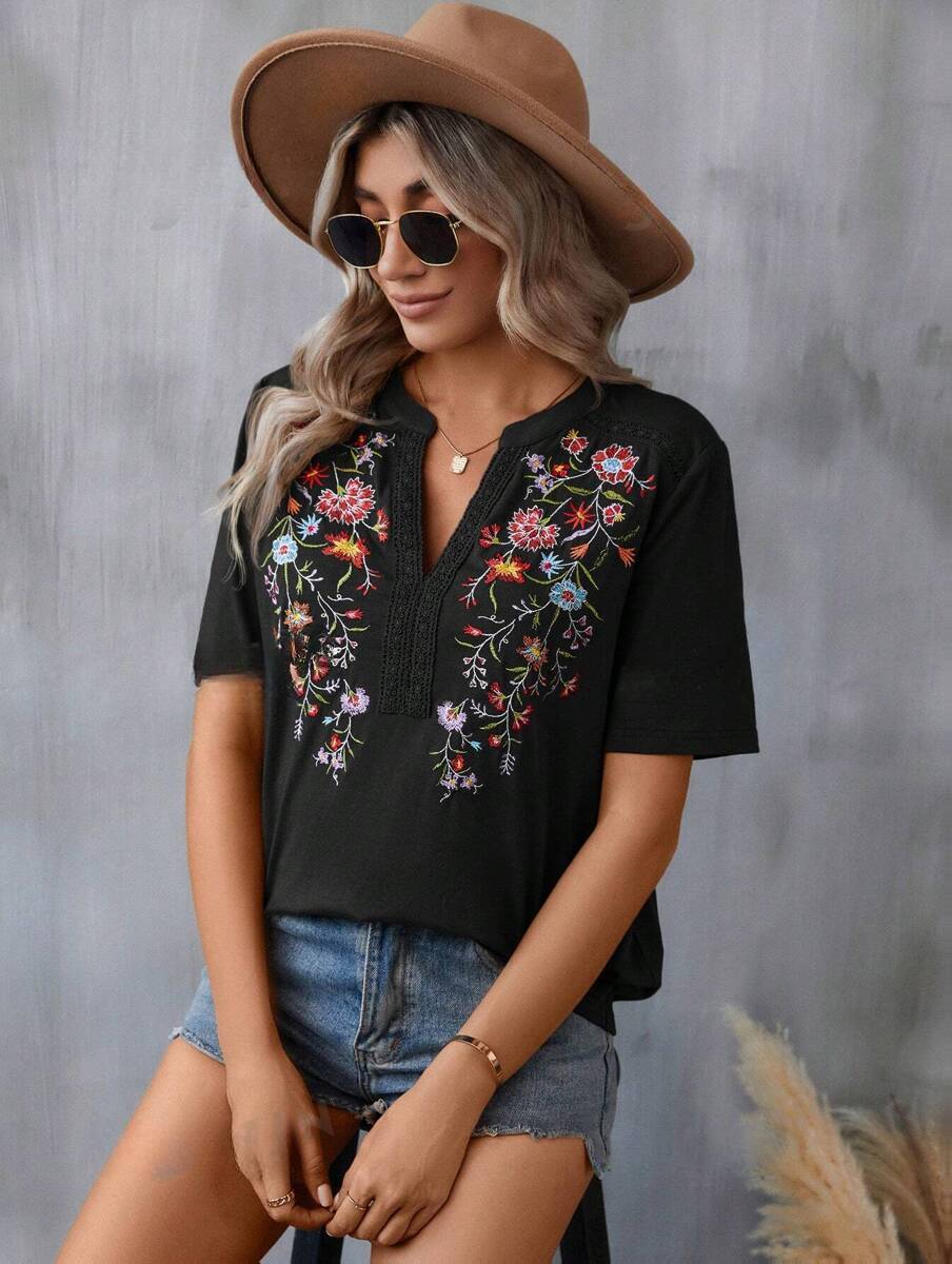 Summer Fashion Embroidered Lace Trim Top – Elegant Floral Detailing