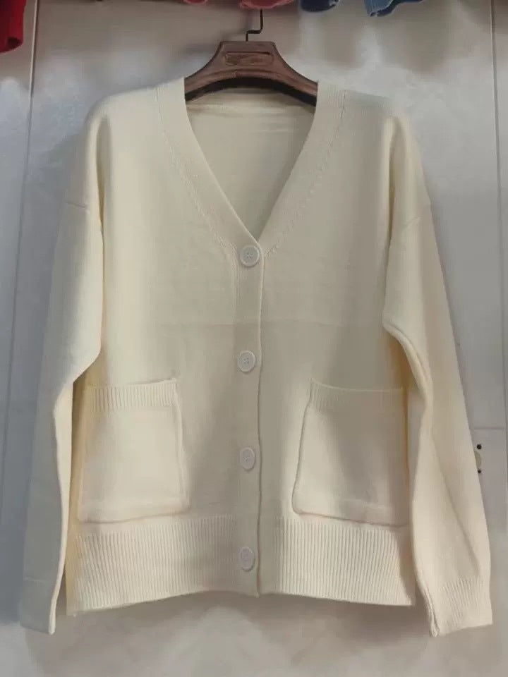 Loose Knit Cardigan – Oversized V-Neck Sweater | Soft & Cozy Casual Pullover