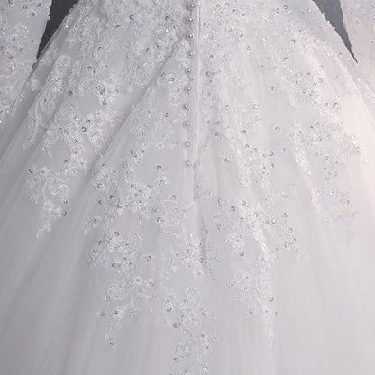 Elegant Long Sleeves Plus Sizes Muslim Brush Train Lace Wedding Dresses