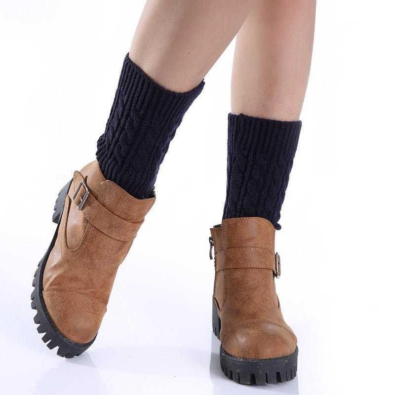 Knitted Short Socks With 8-Character Twisted Pattern