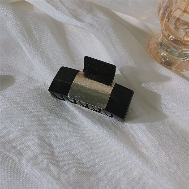 Vintage Metallic Geometric Hair Claw Clip