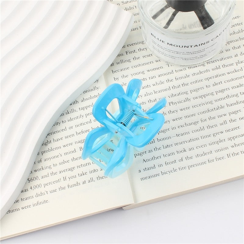 Candy Color Gradient Flowers Claw Clip