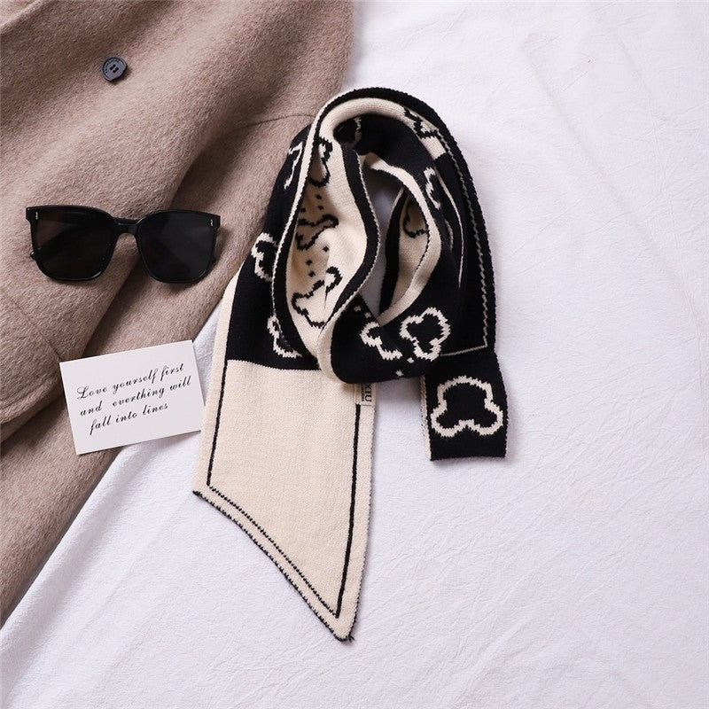 Stylish Knit Scarf With Floral Print