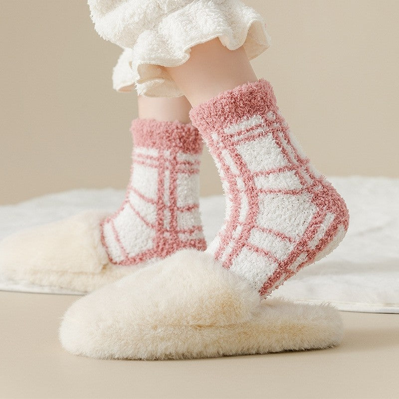 Plaid Pattern Coral Fleece Women's Socks