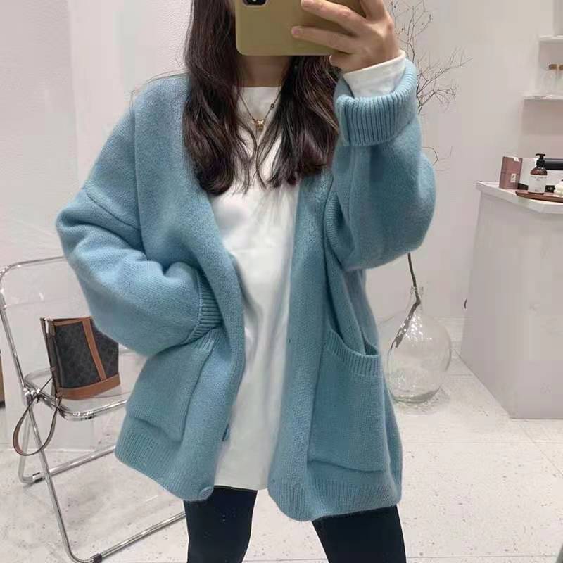 Loose Knit Cardigan – Oversized V-Neck Sweater | Soft & Cozy Casual Pullover