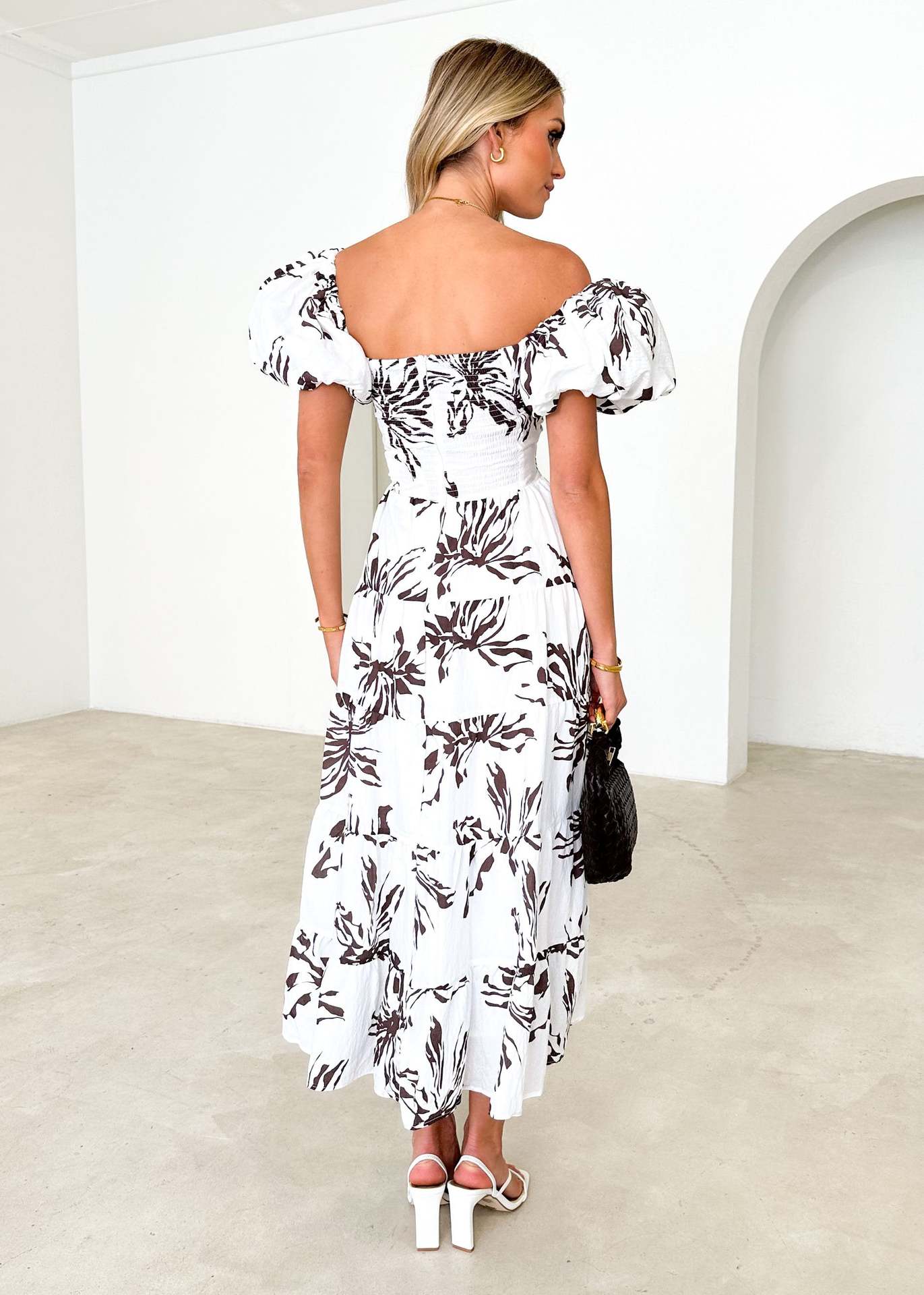 Elegant Floral Print Puff Sleeve Dress