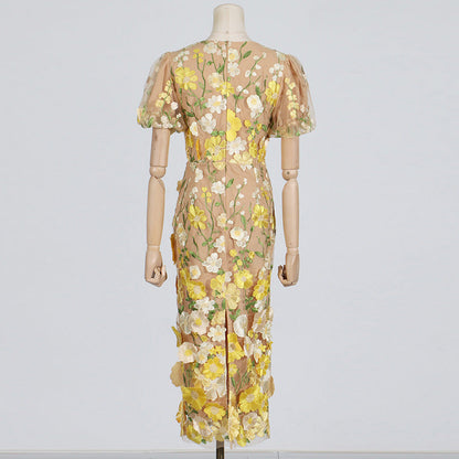 Elegant Long Sleeve Embroidered Maxi Dress – Romantic Bubble Sleeve & Floral Lace Detail