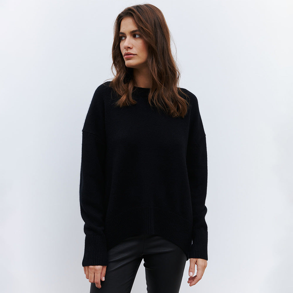 Women's Oversized Round Neck Long Sleeve Sweater