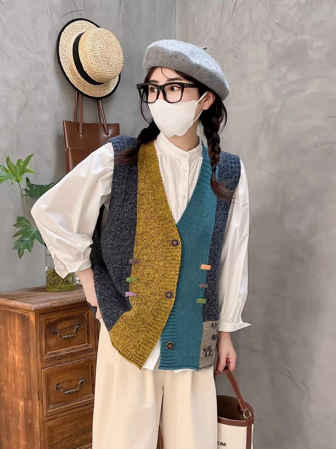 Designed Vintage V Neck Wool Knitted Vest Tops