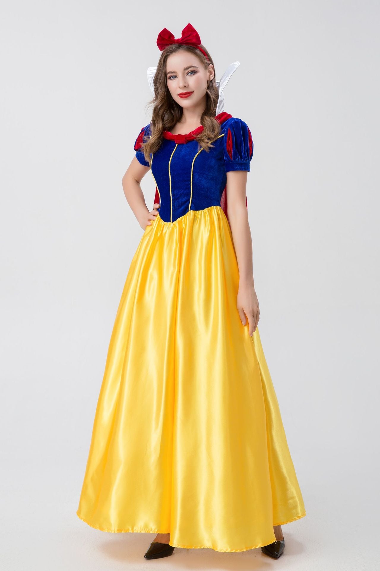 Adult Halloween Costume - Snow White Cosplay Dress with Short Sleeves and Long Skirt