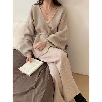 Elegant Fall Two-Piece Set: Knit Sweater & Casual Pants