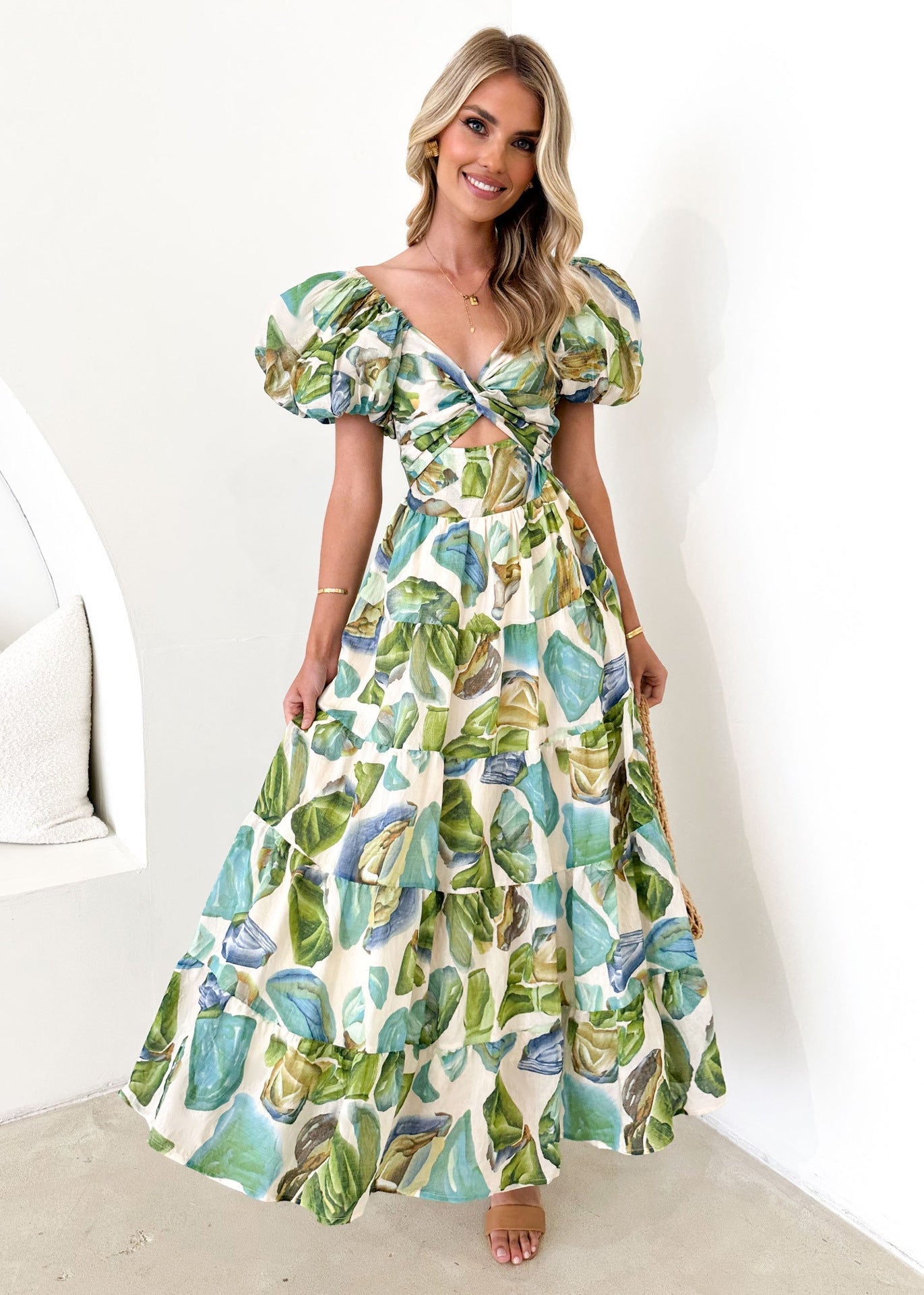 Elegant Floral Print Puff Sleeve Dress