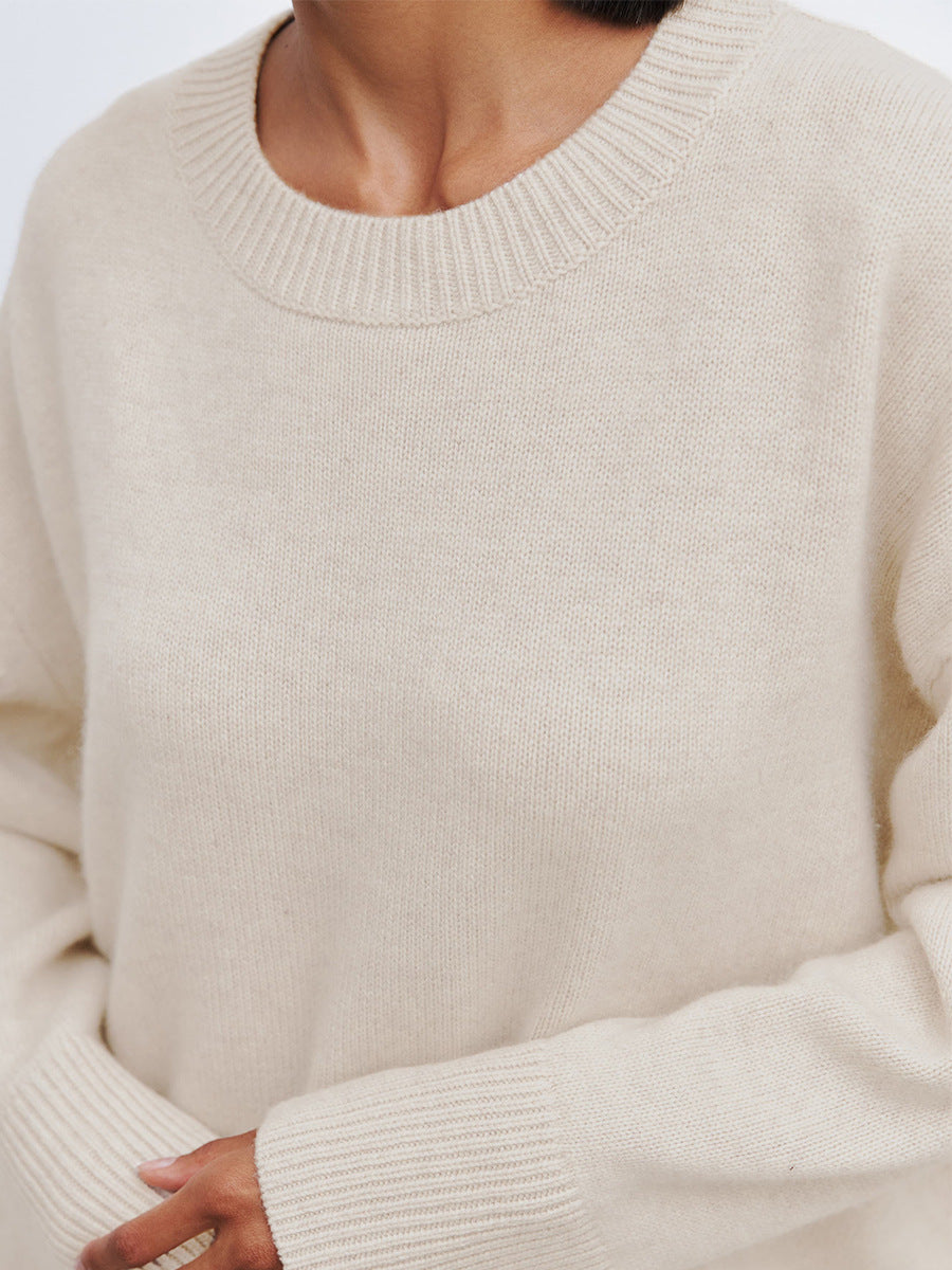 Women's Oversized Round Neck Long Sleeve Sweater
