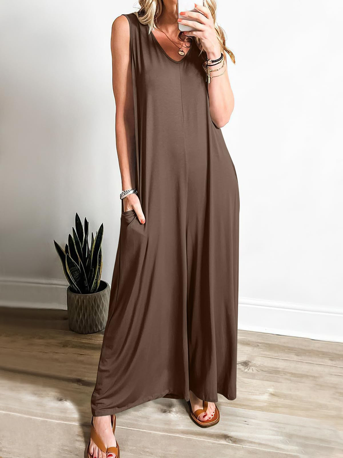 Women's Summer Casual Jumpsuit - Lightweight Pocket Romper