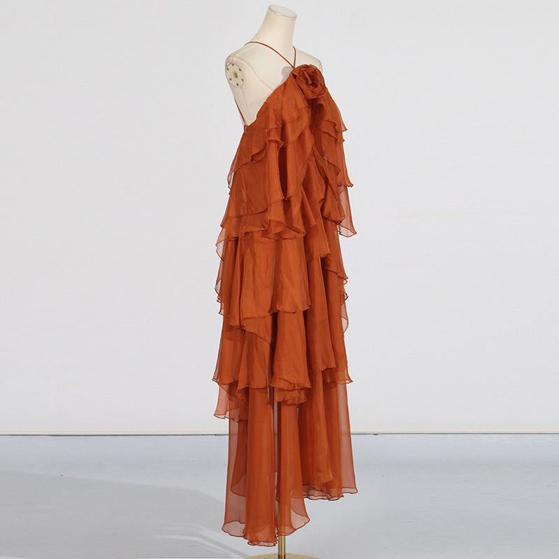 Elegant High-Society Style Dress – Off-Shoulder Backless Maxi Dress with Layered Hem