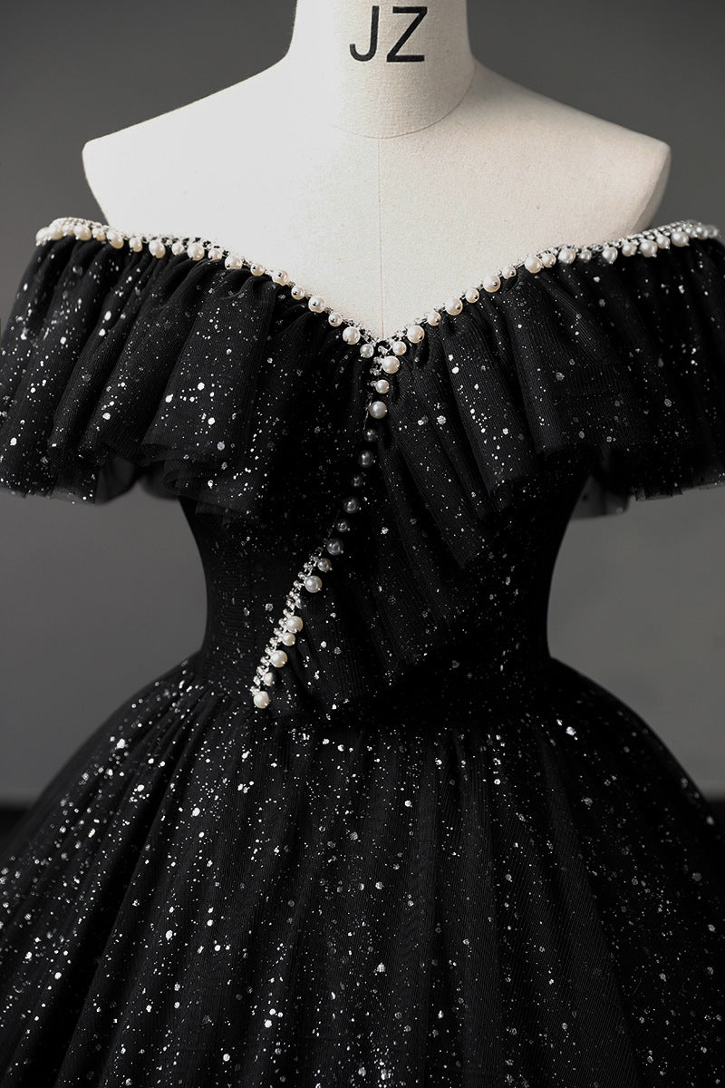 Elegant One-Shoulder Black Evening Gown with V-Neck