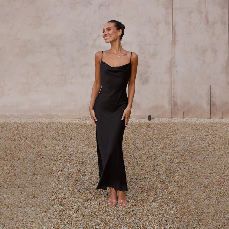 Slim Fit Deep V-Neck Sleeveless Solid Color Dress