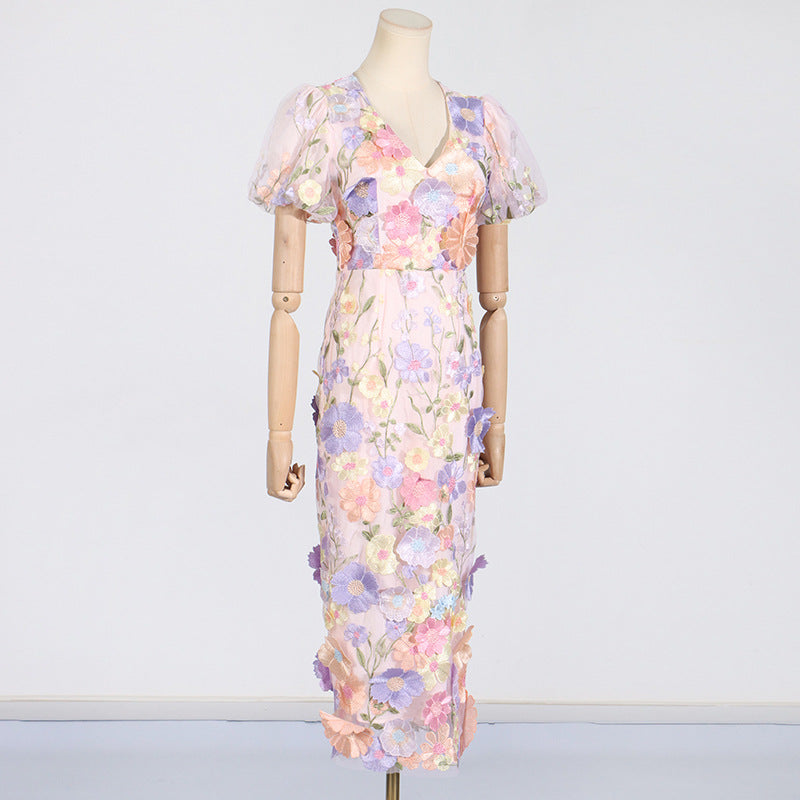 Elegant Long Sleeve Embroidered Maxi Dress – Romantic Bubble Sleeve & Floral Lace Detail