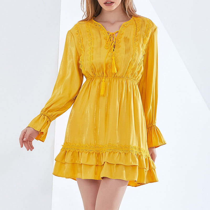 Retro V-Neck Tie-Waist Flare Sleeve Short Dress