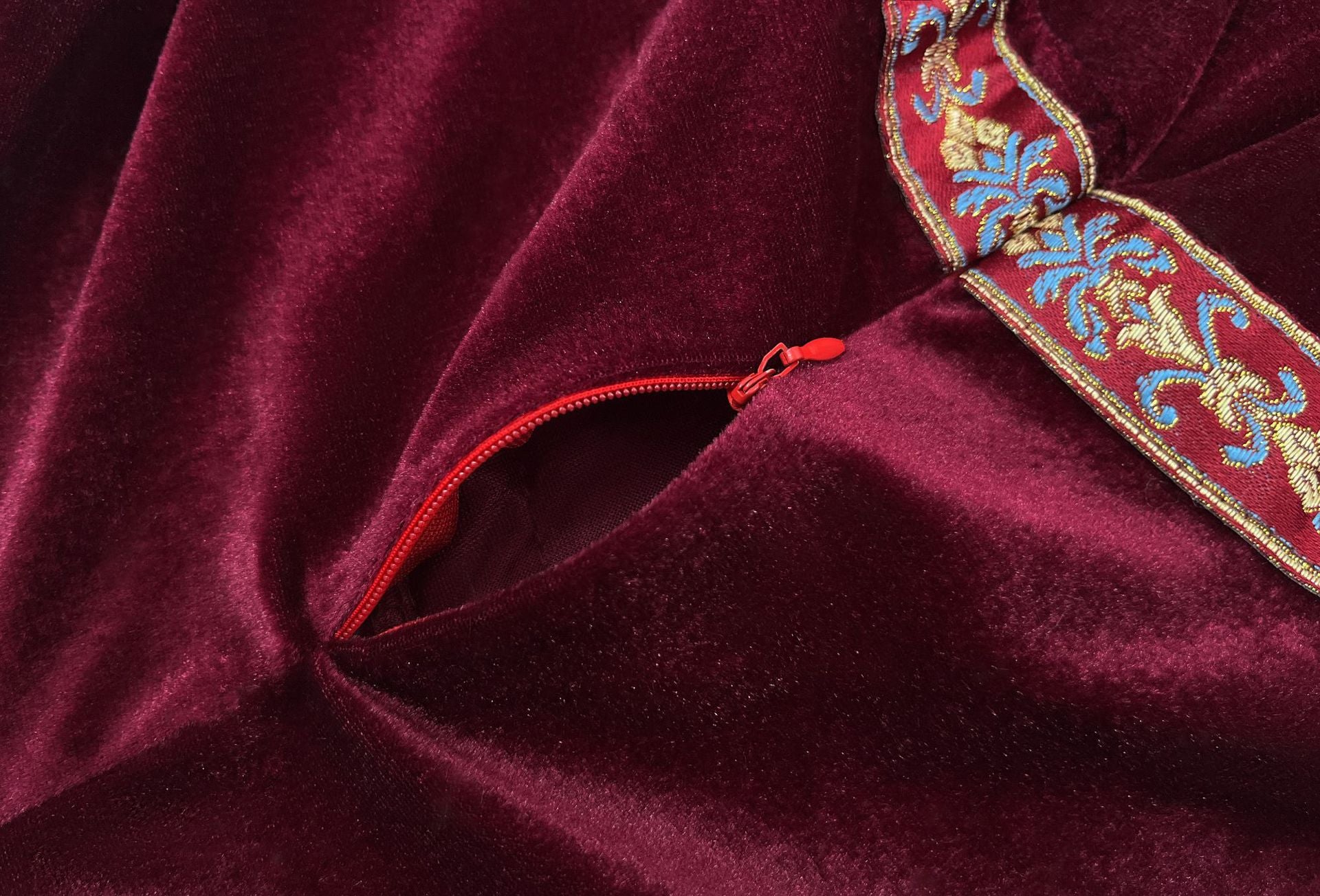 Halloween Medieval Vampire Costume