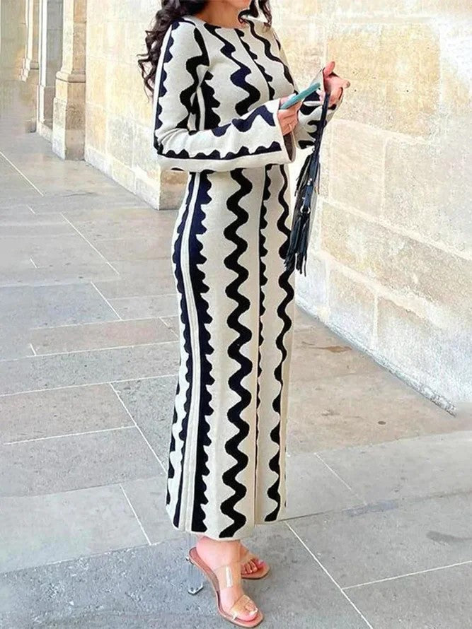 Spring Slim Fit Sweater Dress with Fashionable Print