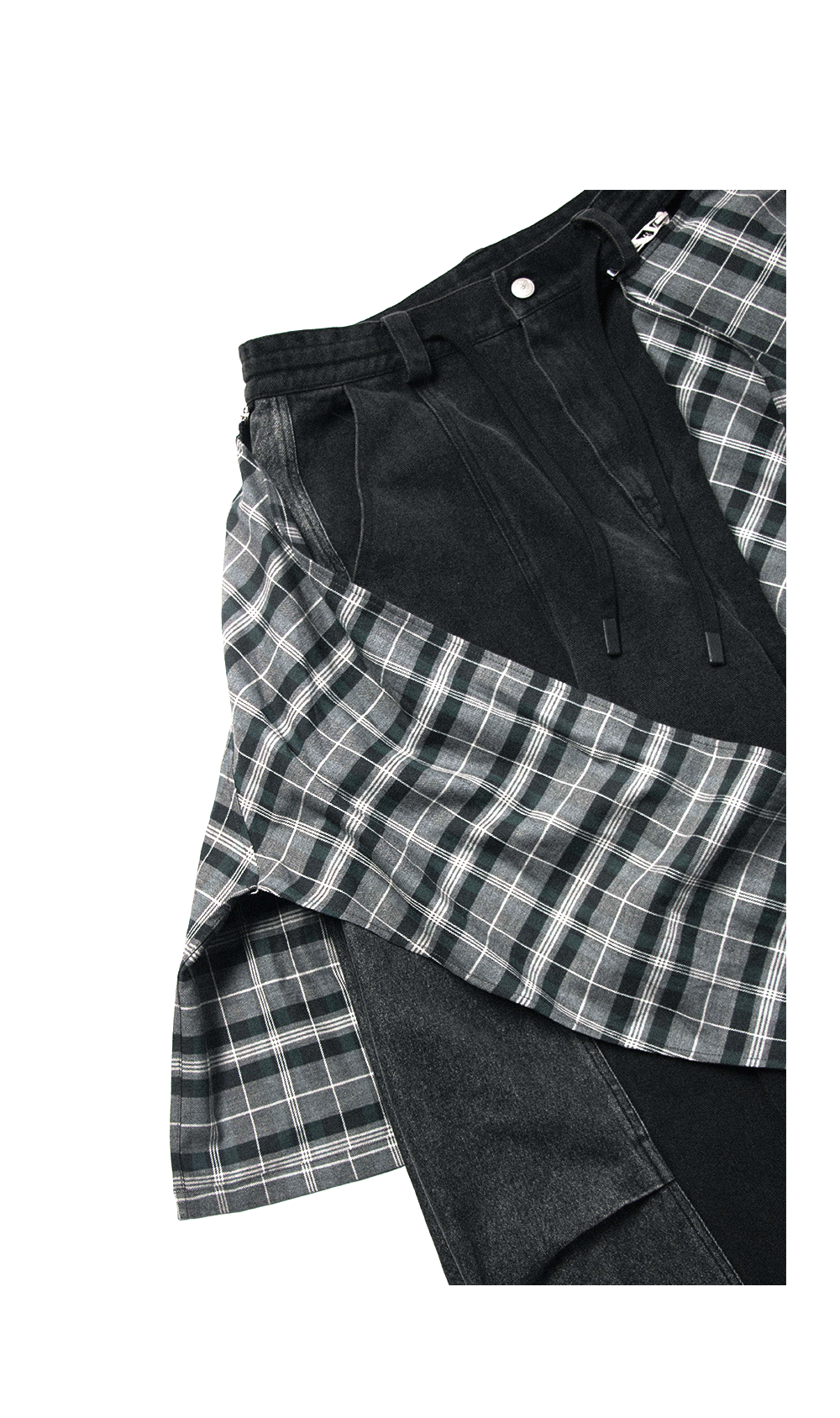 RELABEL Detachable Checkered Flap Distressed Wide-Leg Jeans
