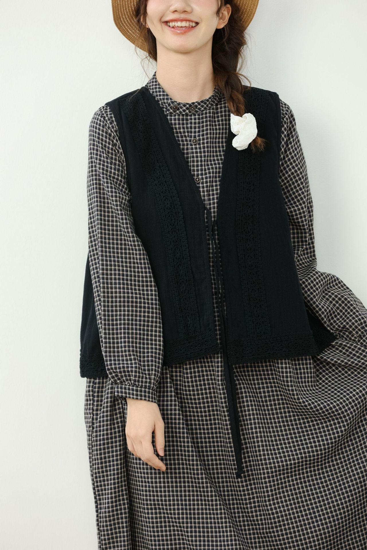 Vintage Embroidery Short Vest