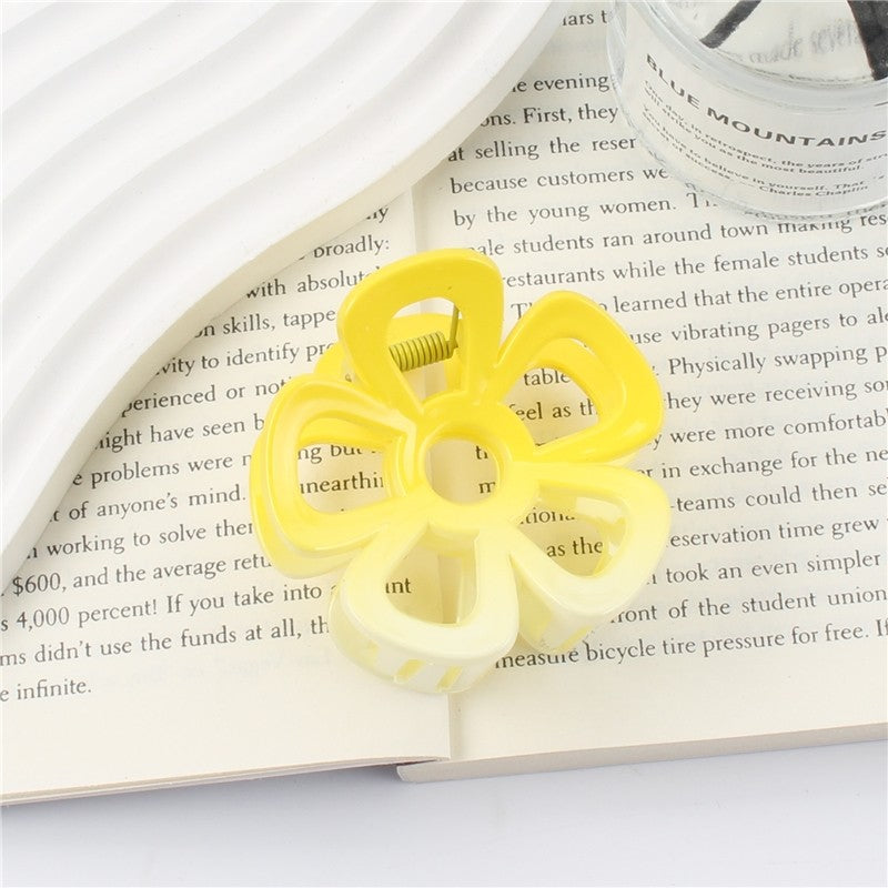 Candy Color Gradient Flowers Claw Clip