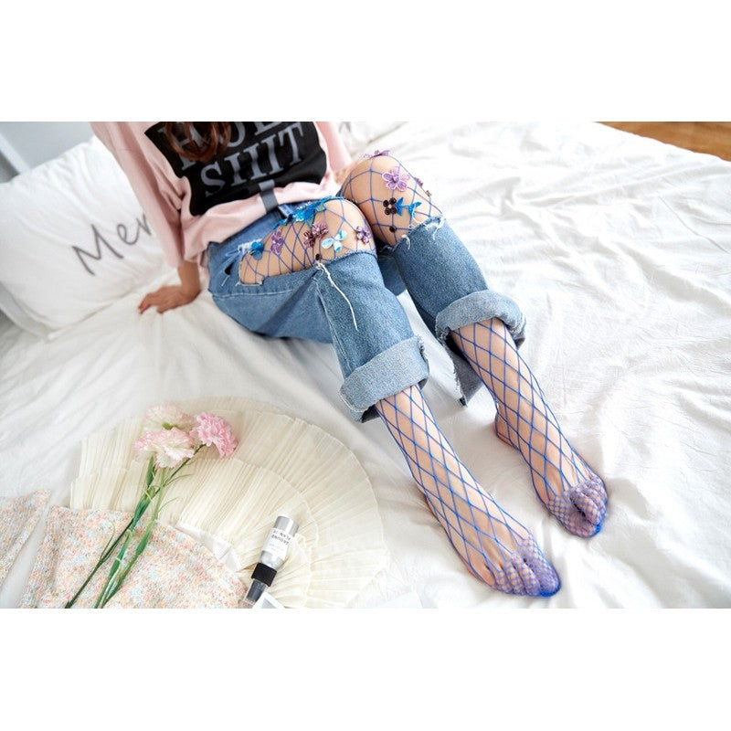 Breathable Embroidered Mesh Grid Socks