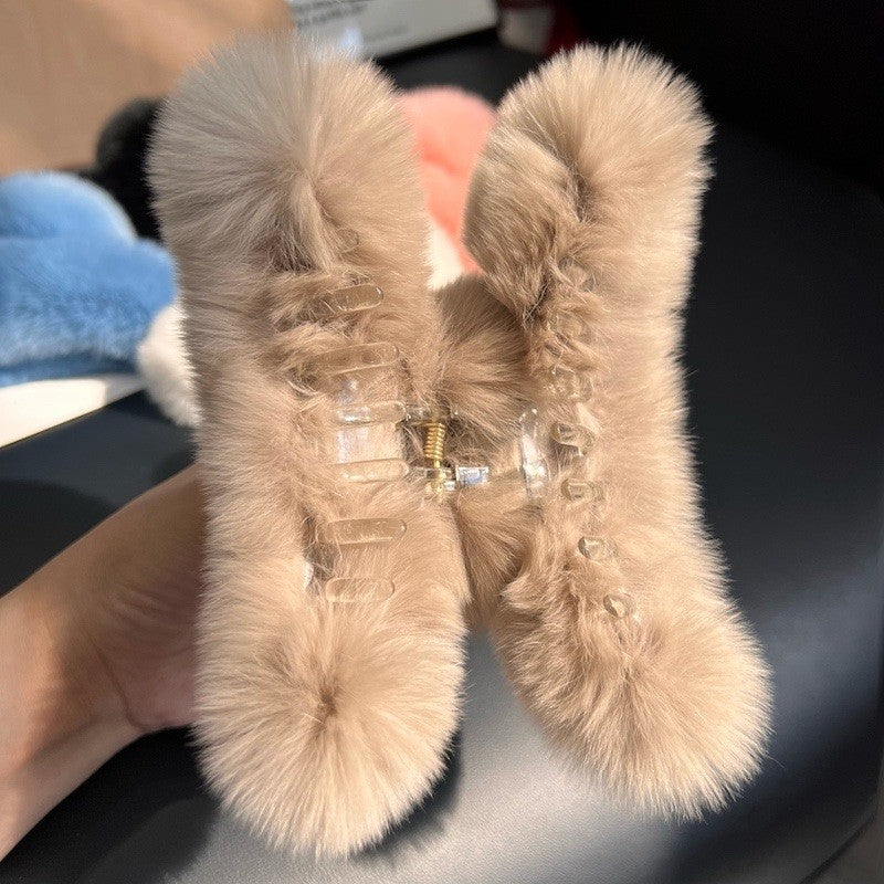 Trendy Large Furry Hair Claw Clip