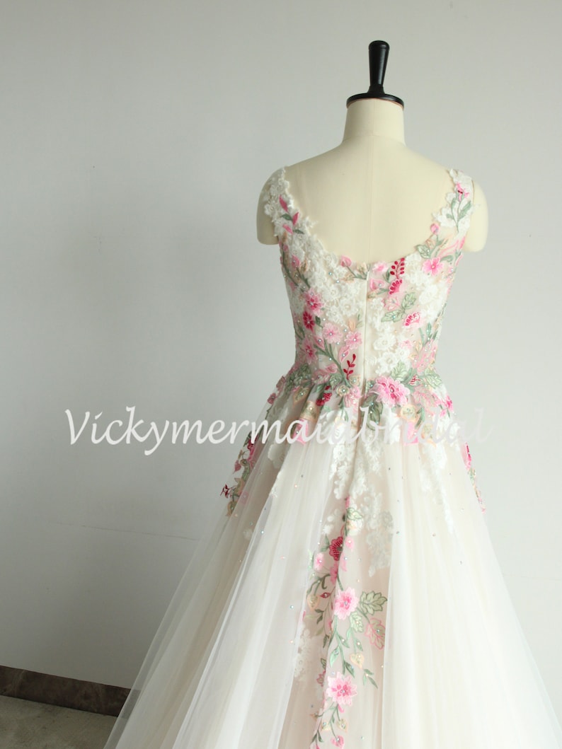 Elegant Pink Flower Lace Wedding Dresses